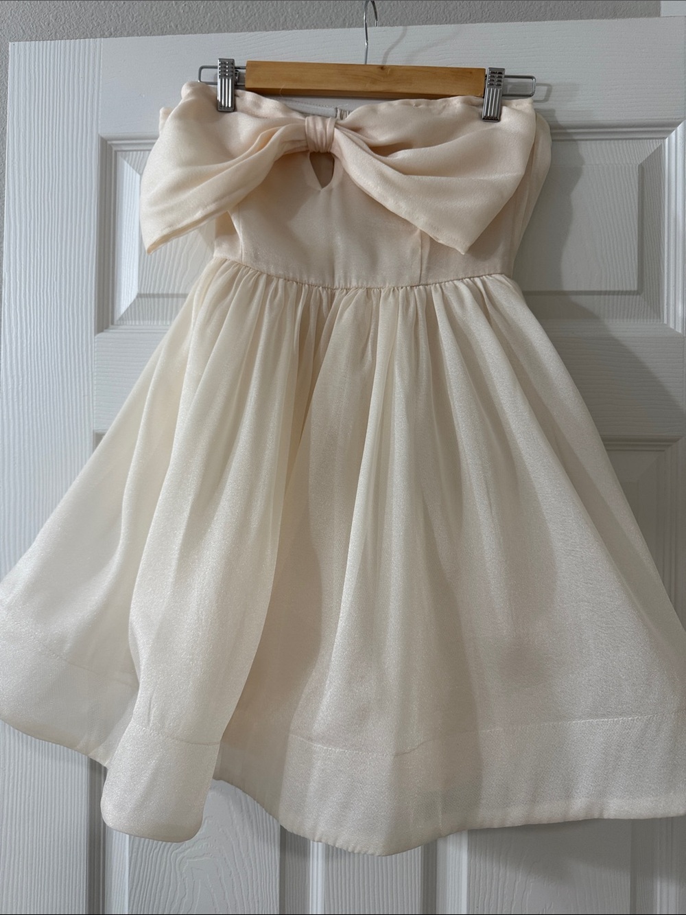 Women’s Cream Bow-Front Party Dress